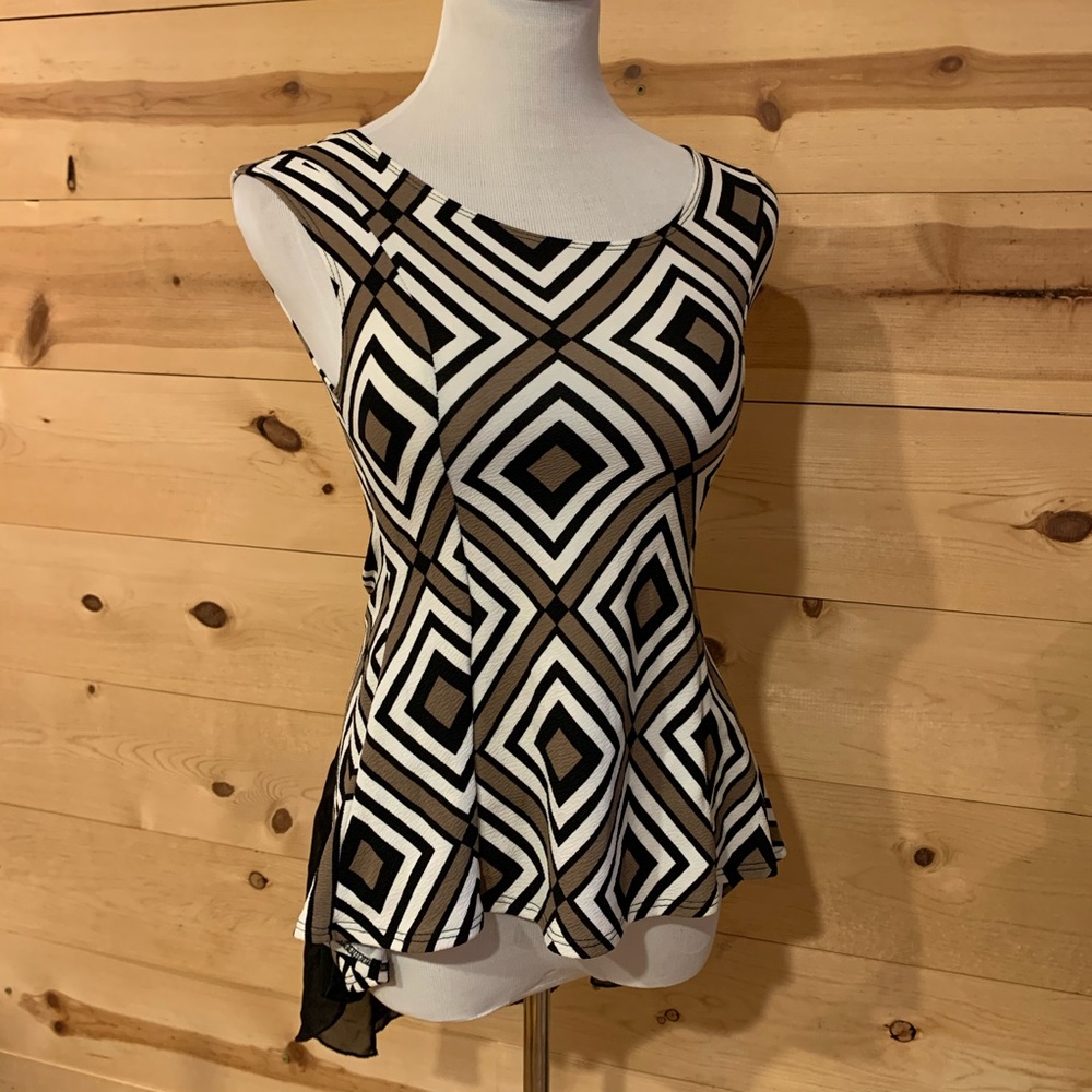 Diamond Patterned blouse